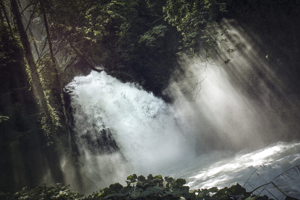 ACCUA (Capitolo “Elemento”) - “Artificial control" - shot in Fiume Velino - Cascata delle Marmore - 2015
