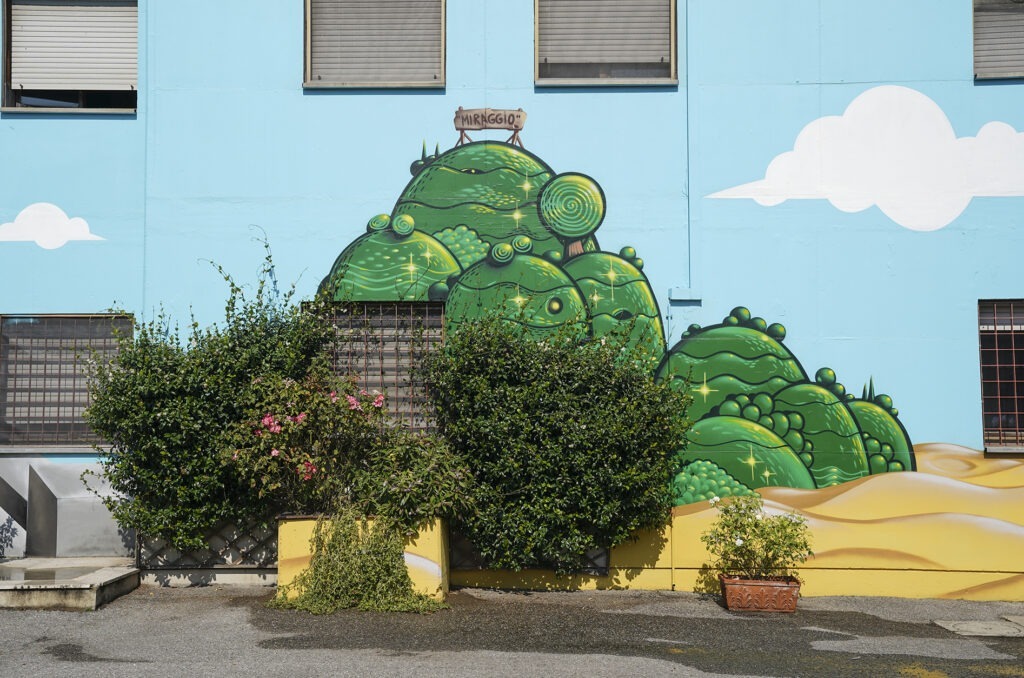 La scritta che Buca - murale al carcere di Sollicciano (FI)