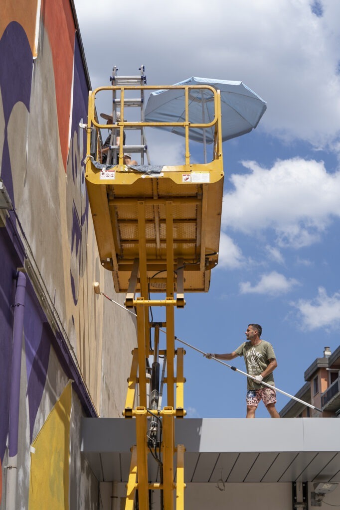 Murale per i 50 anni di RAT Srl – Prato, Toscana